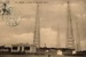 Chia tay trạm phát sóng bản Tuyên ngôn độc lập